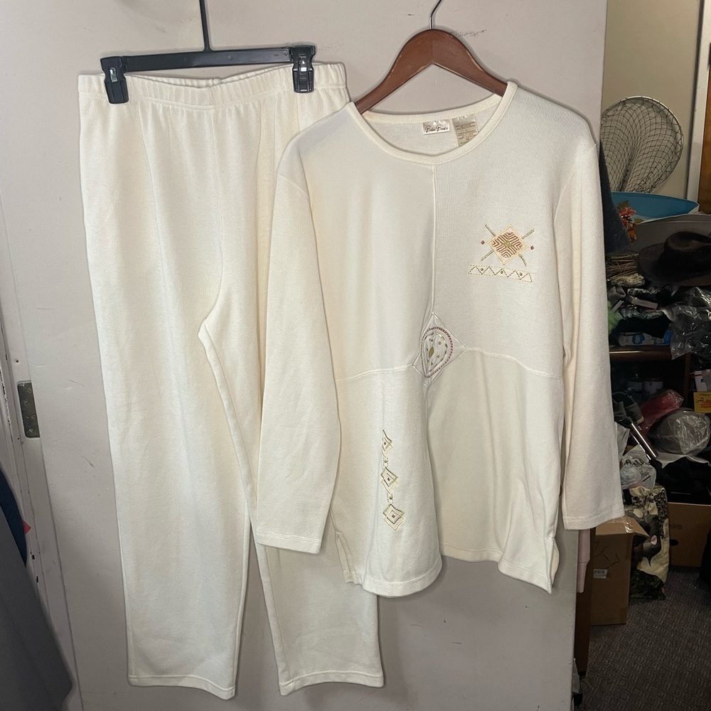 Bobbie Brooks vintage 2 pc. Holiday casual/lounge outfit- ladies large